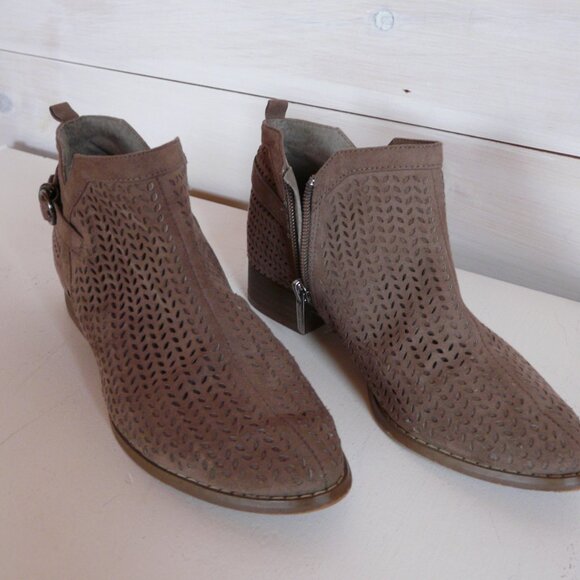 Vince Camuto Girls Campina -G Ankle Boots Zipper 3 - Picture 2 of 8